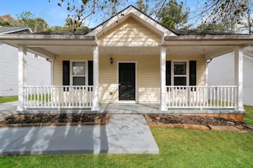 164 Glynn Addy Dr Stockbridge, GA 30281